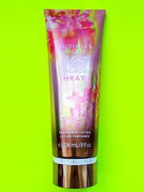 Victoria's Secret Velvet Petals HEAT Fragrance Body Lotion